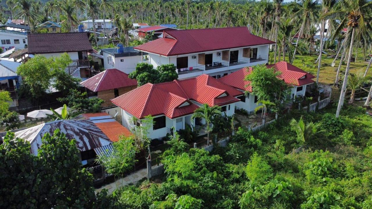 Yayay Siargao * General Luna (Surigao del Norte)